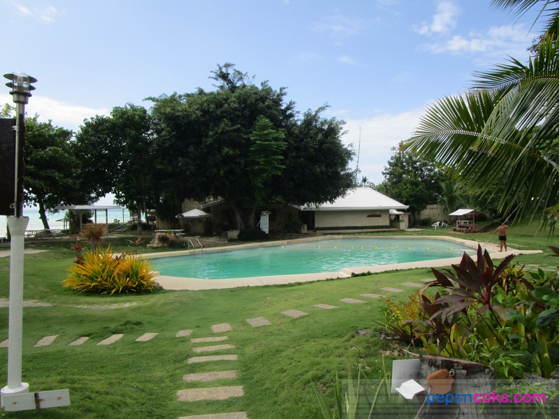 ogtong-cave-swimming-pool