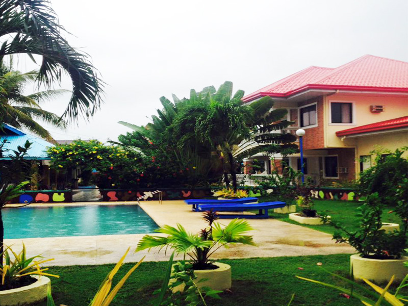 Looc Garden Beach Resort