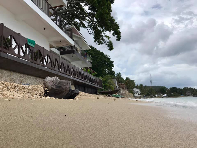 seaside resort boljoon