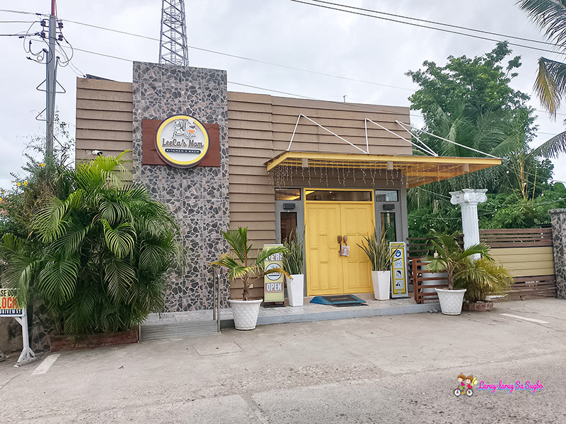 leecas mom kitchenette