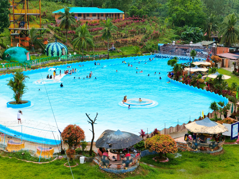 hidden valley wave pool pinamungajan cebu
